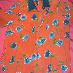 VINTAGE ERENA WOMAN Floral Orange and Blue blouse with denim collar.